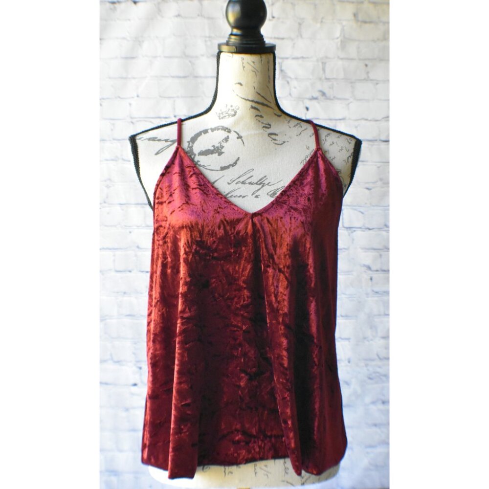 Mossimo Deep Red Velvet Slip-On Top Size M | Soft Stretchy Luxe Blouse